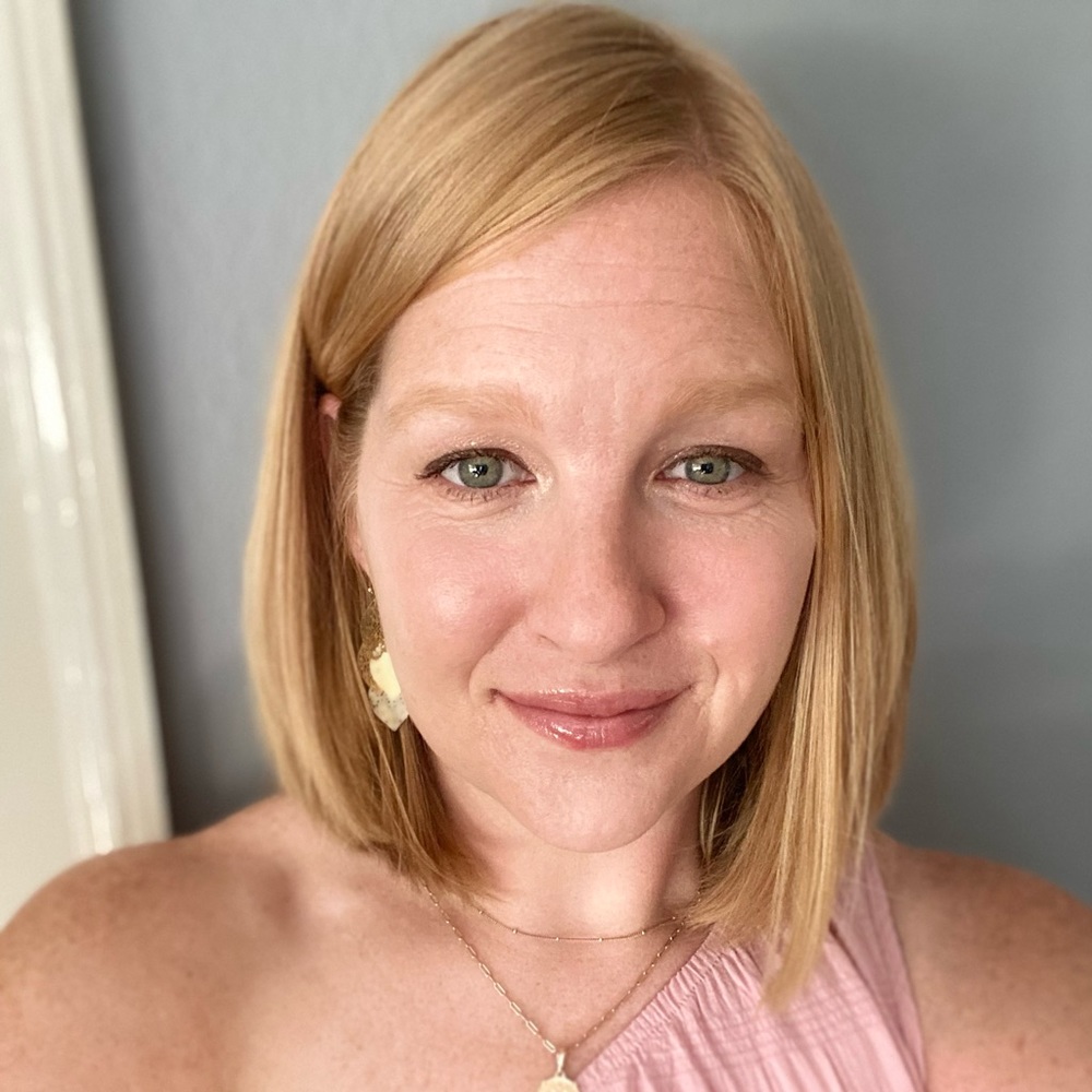 Meet your Posher, Ashly